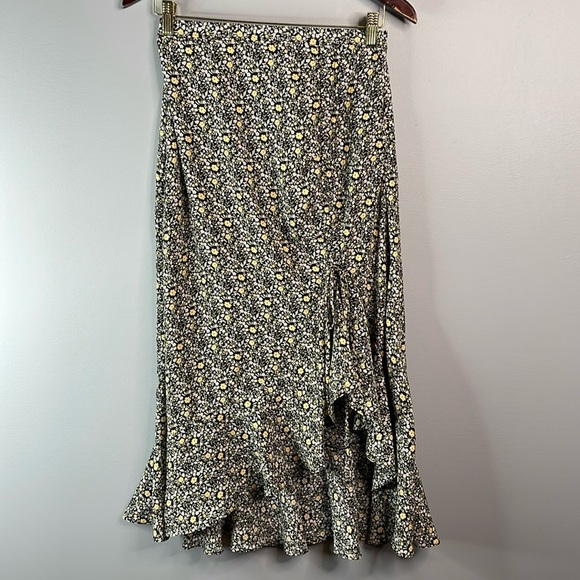 Max Studio NWT Misty Daisy Print Ruffle Ruched Midi Skirt Black Yellow Size S - Picture 13 of 13